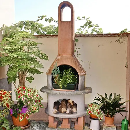 Holiday home La Maison Bleue *